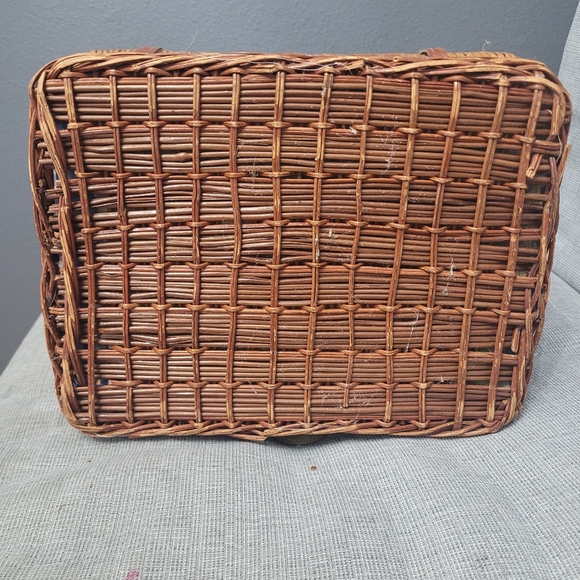 Picnic wicker basket&Accessories - Picture 4 of 10
